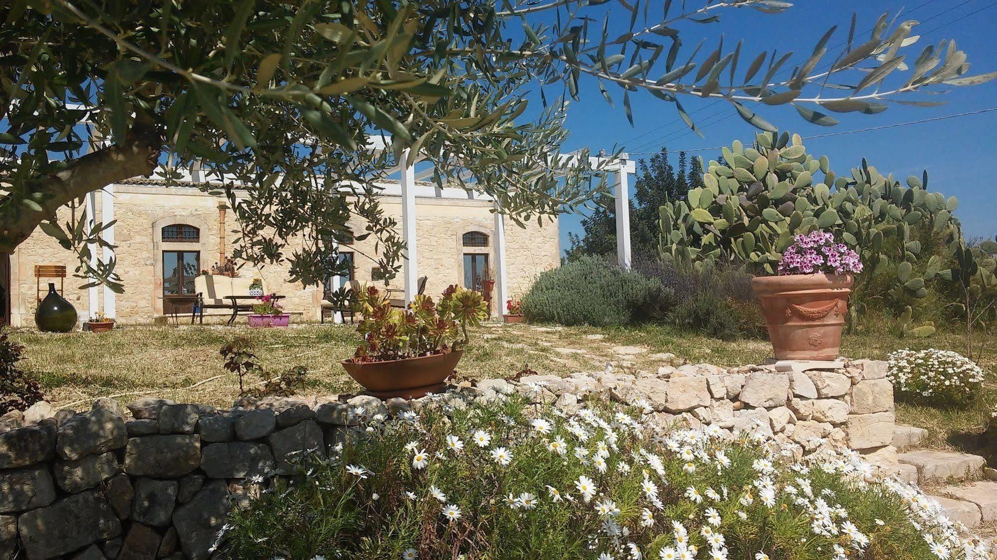 Agriturismo Gaia Noto Dış mekan fotoğraf